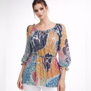 Diane Von Furstenberg Colorful Off-Shoulder Silk Blouse Never Worn